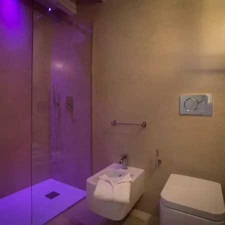 Regina Paola Con Terrazza